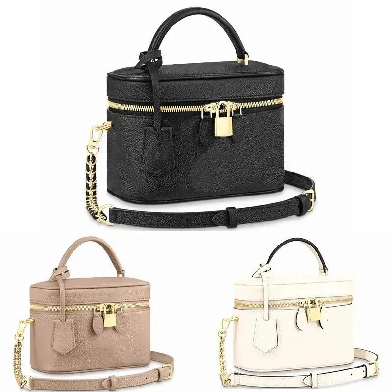 Cases Retro luxury makeup bag Designer style portable small suitcase bag leather outsole zipper open and close chain crossbody bag 19*13