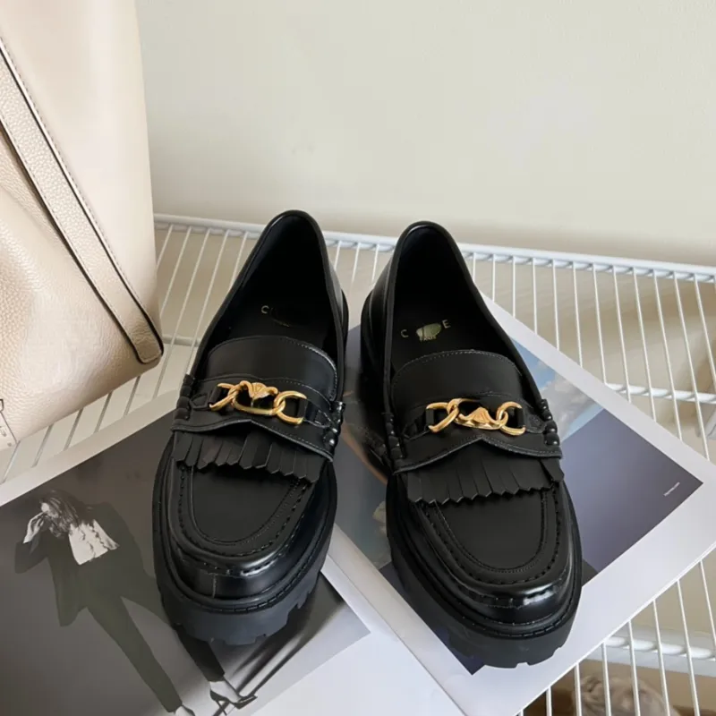 Luxus -Kleiderschuhe Marke Lederschuhe Schwarze Open Edge Perle Quaste Laafer