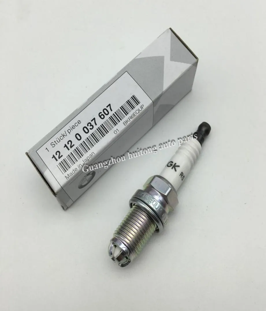 6PCSLOT 12120037607 BMW M54 M62 E38 E65 E34 E36 E39 E46 Z3 320 52875320667676767676のBKR6 EQUPスパークプラグ