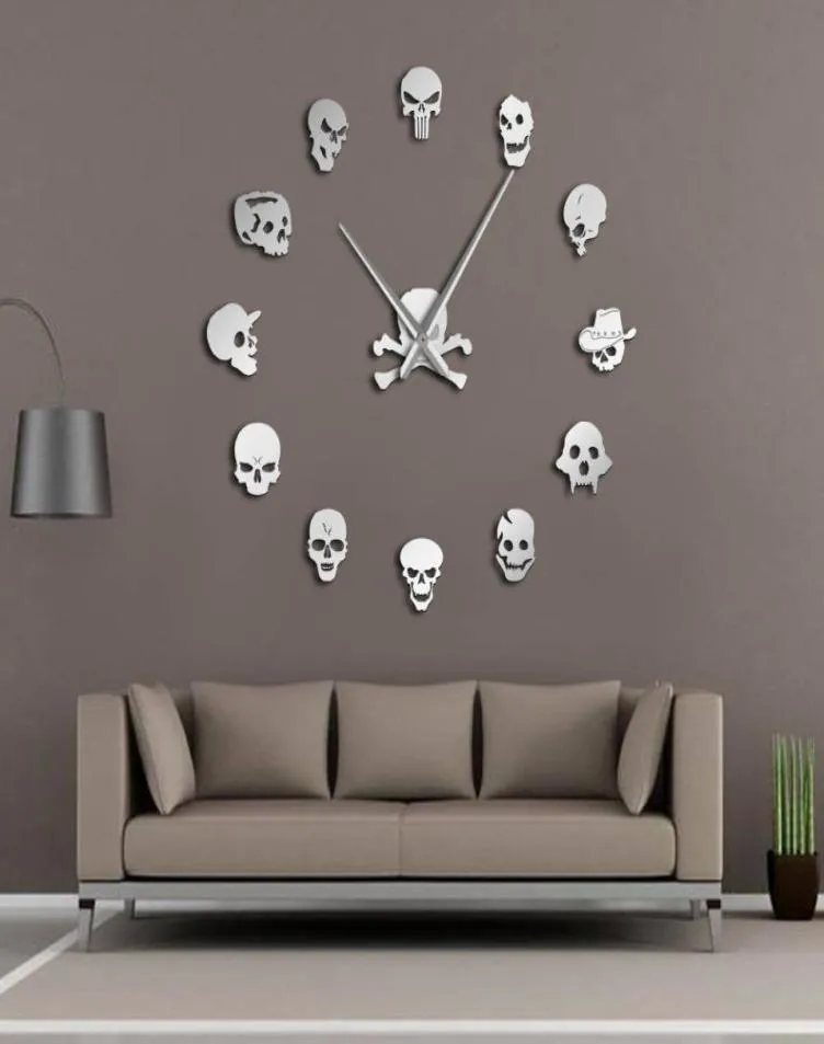 Różne głowice czaszki DIY Horror Giant Giant Wall Clock Big Igle Bezsle Bezdroi Zombie Głowy duże zegarek ścienne Halloween Decor 20118124446