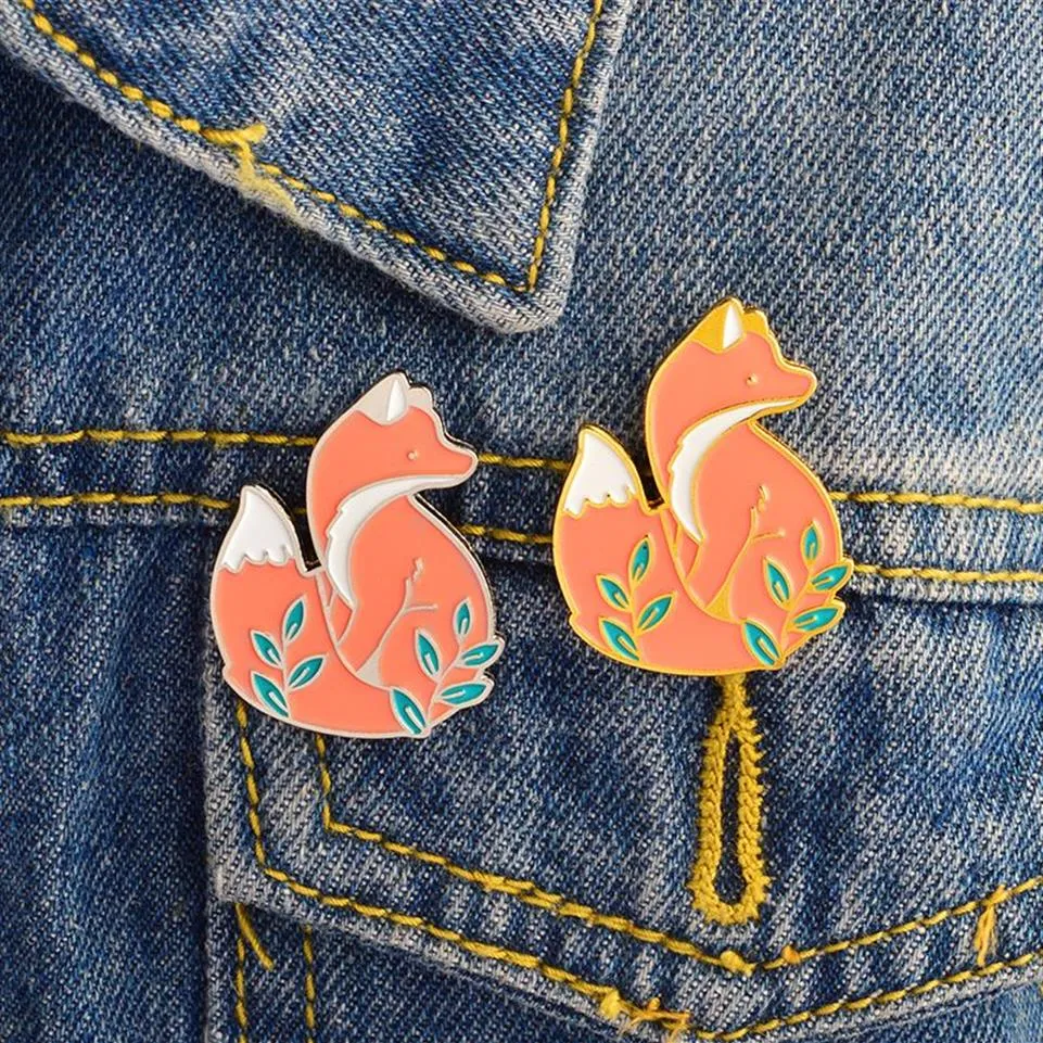 Koreańskie urocze broszki Fox Desgin Ald Enomel Oil Pins Animal Pins for unisex dla dzieci kołnierz plecak odznaka mody ACCE296W