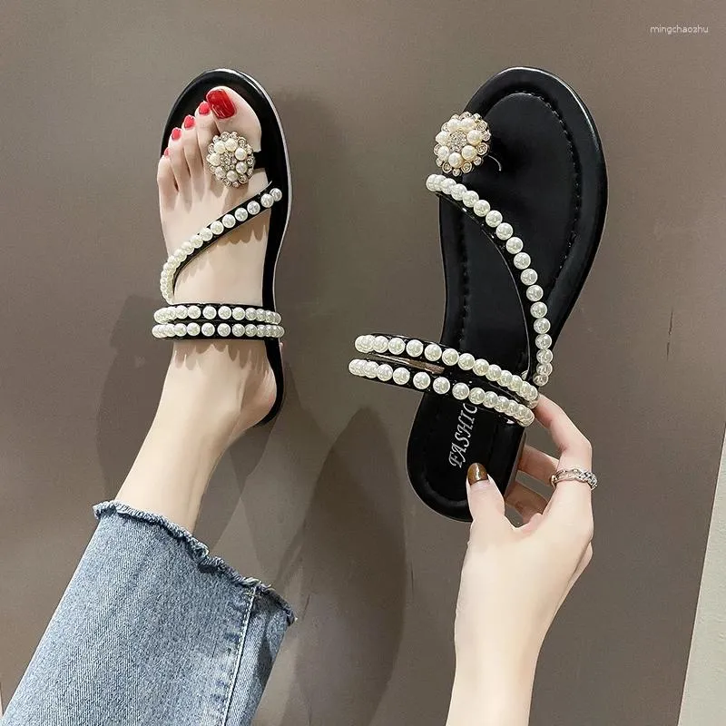 Sandálias String Bead Clip Toe Gladiador Mulheres Flip Flops Ins Verão Sapatos de Praia Sandales Planas Duas Maneiras Pérola Sandalias Mujer 2023