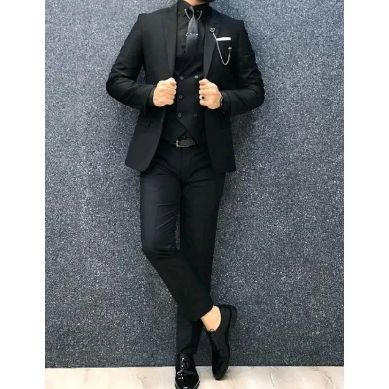 2023 Black Groom Wear Suits Robe de mariée Prom Business Party 3 pièces Veste Pantalon 231227