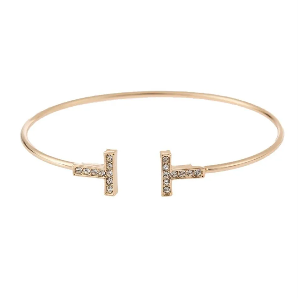 Bracciale rigido amore designer di gioielli per unghie donna personalità C forma moda doppia T diamante intarsiato braccialetto aperto bobina signore Brace273j