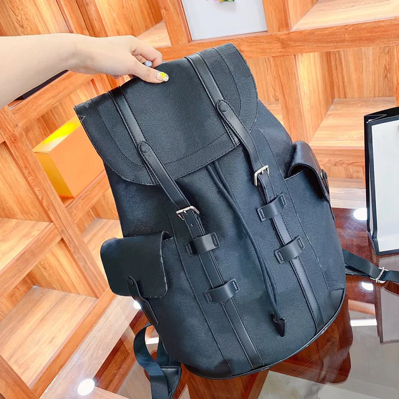 26 in wheeled travel duffel bags High Sierra AT7 26
