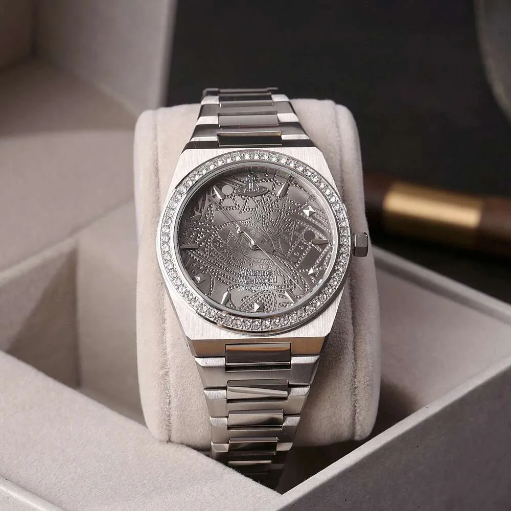 Designer Viviane Westwoods watches the Western Empress Dowager Full Diamond Fashionable Watch Silver Gray Relief Womens Watch Fashionable Steel Band Inl