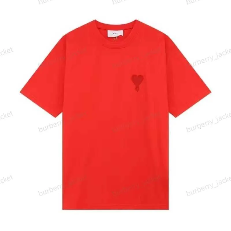 Amis Paris Luxury Women's T Shirt Brand Men's T-shirts Red Love Tees Designers Heart Print Summer Tops Casual Cotton Short Sleeves 8RU9