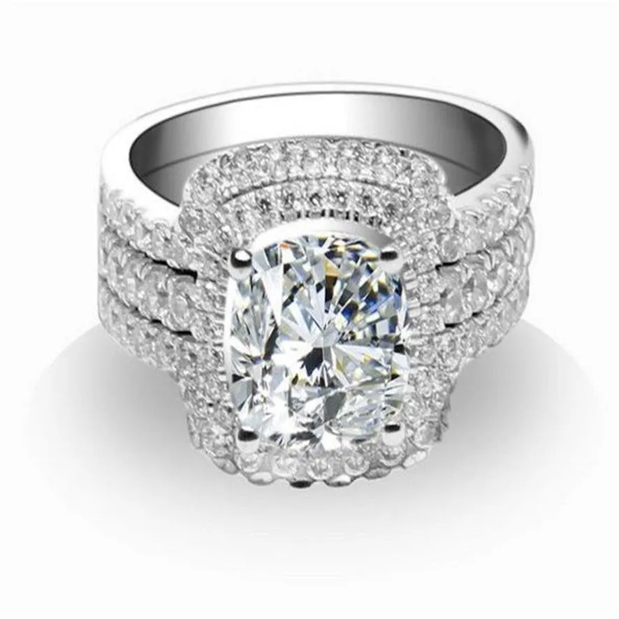 Prachtige Kussen Geslepen Ringen Set 925 Sterling Zilveren Ringen Wit Goud Kleur 2CT Synthetische Diamanten Ringen Set Vrouwen Trouwringen3170