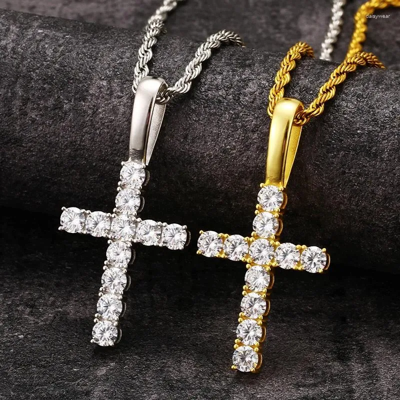 سلاسل Hiphop 925 Silver 5mm D Color Moissanite Cross Necklace 18K Gold Plated Mosan Dienty مع سلسلة حبل