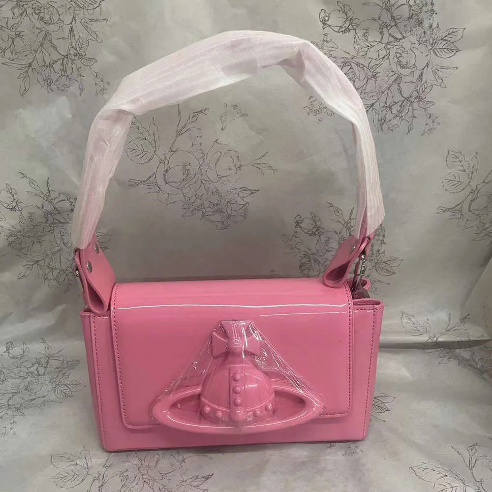 24SS Designer Viviane Westwoods Bag Viviennewestwood Pink Bag for Empress Dowager Xis Underarm Saturn Bag New Lacquer Leather Bright Face Handheld