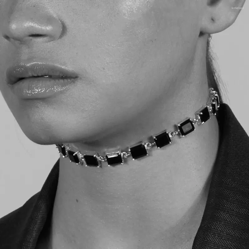 Pendant Necklaces Handmade Black Crystal Necklace Chunky Choker Jewelry For Women Simple Single Layer Rectangular Chain Collar Jewellery