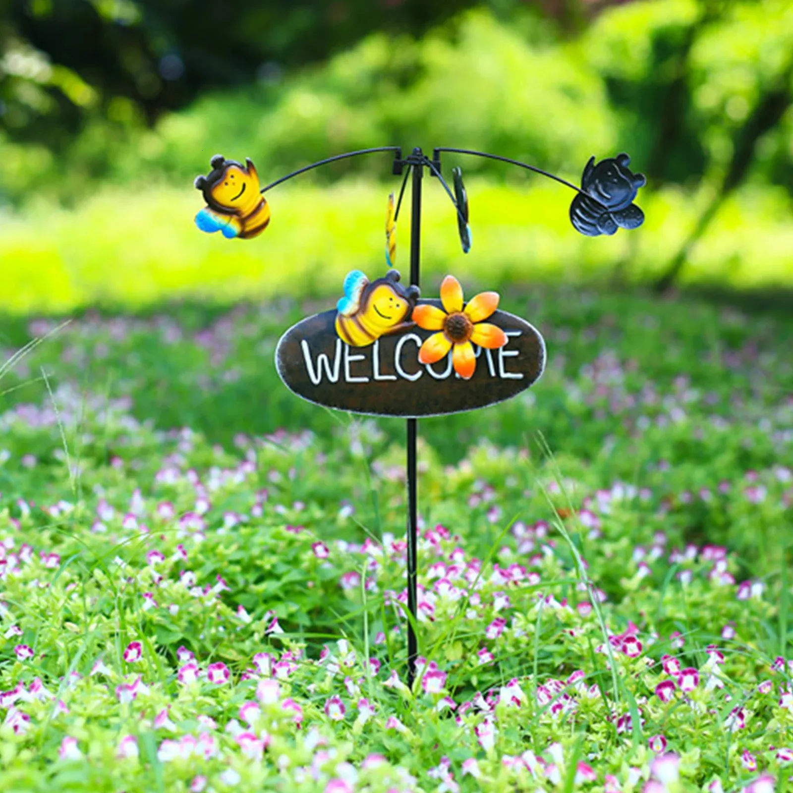 Jardinage Rotary Rotary Windmills Lawn Ornament Iron Ladybugs décor Metal Pinwheel Yard Art avec signe de bienvenue pour Patios Parks 231227
