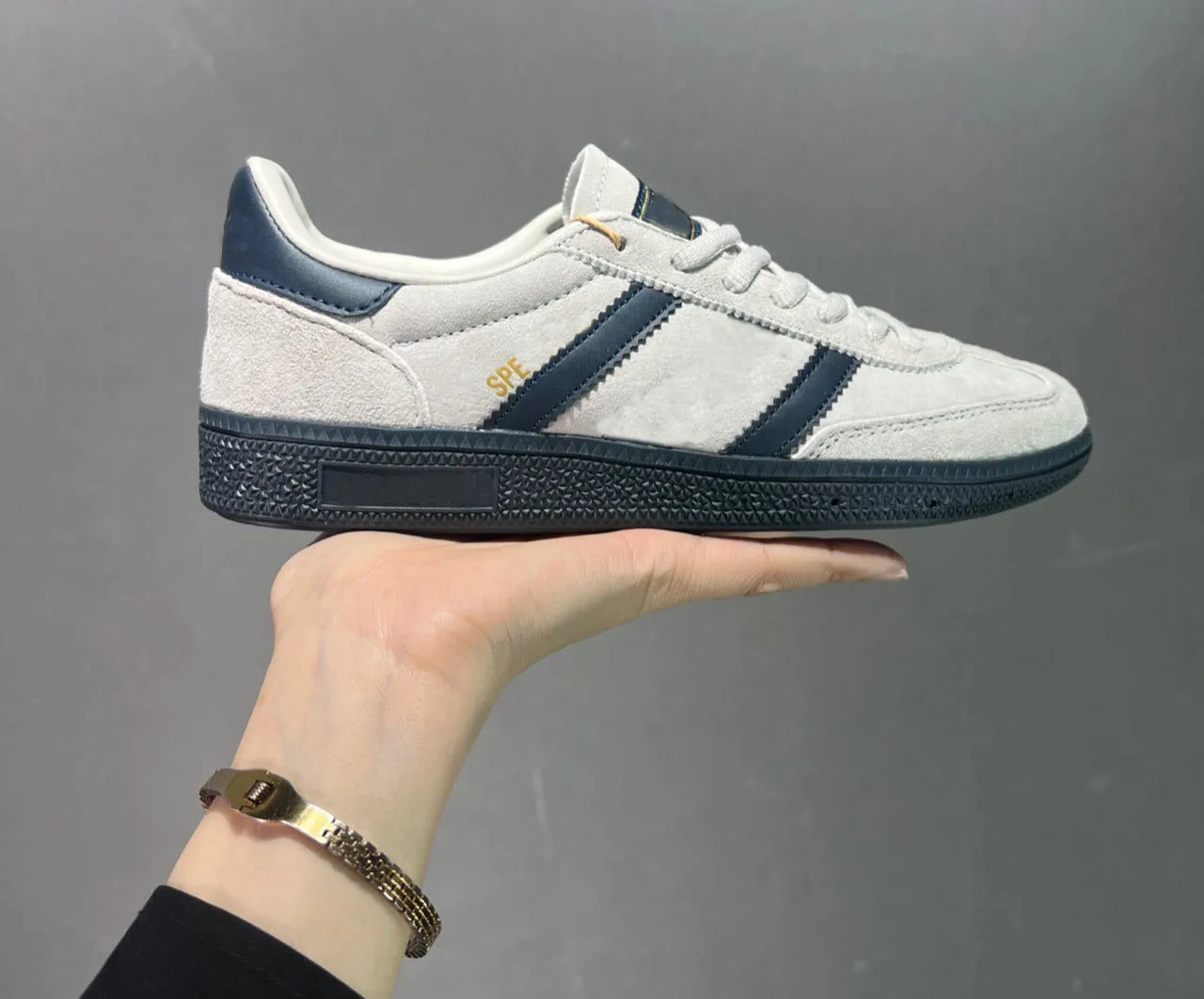 Handball Spezial Navy Running Shoes Woman Men Almost Yellow Black Grey Brown Gum Light Blue White Arctic Night Clear Pink Sneakers ba