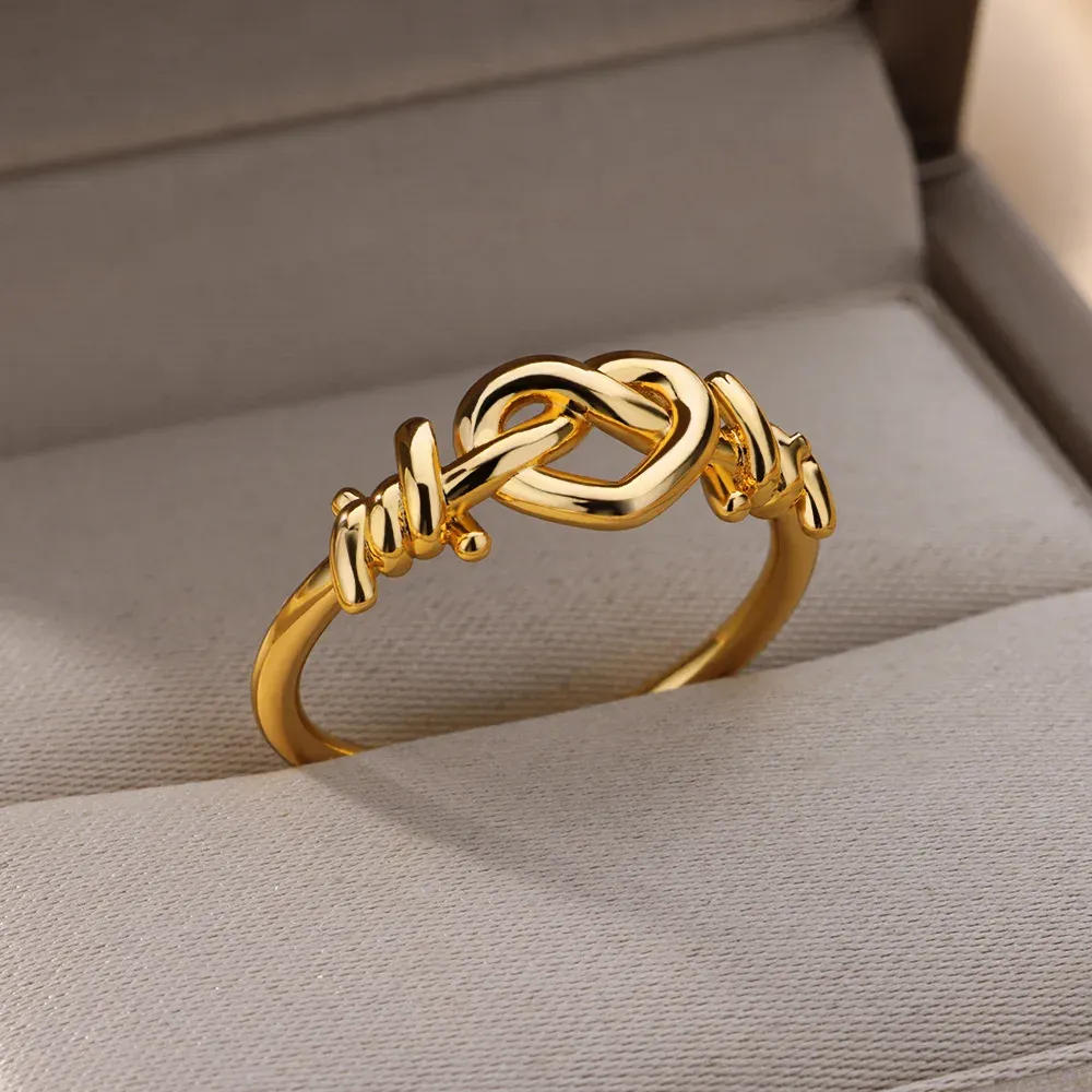 Vintage Heart Hollow Knot Ring For Women And Couples Trending 14k