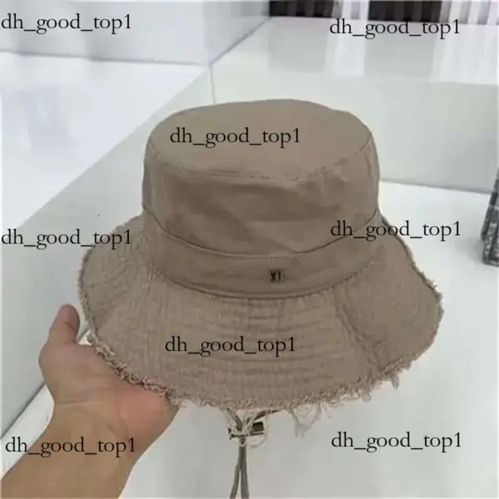 Sunshade Jacq Jacquemes Jacquemly Jacquemu Woman Bob Wide Brim Hat Designer Bucket Hat Stor rund Brim Summer Outdoor Fisherman Casquette 655