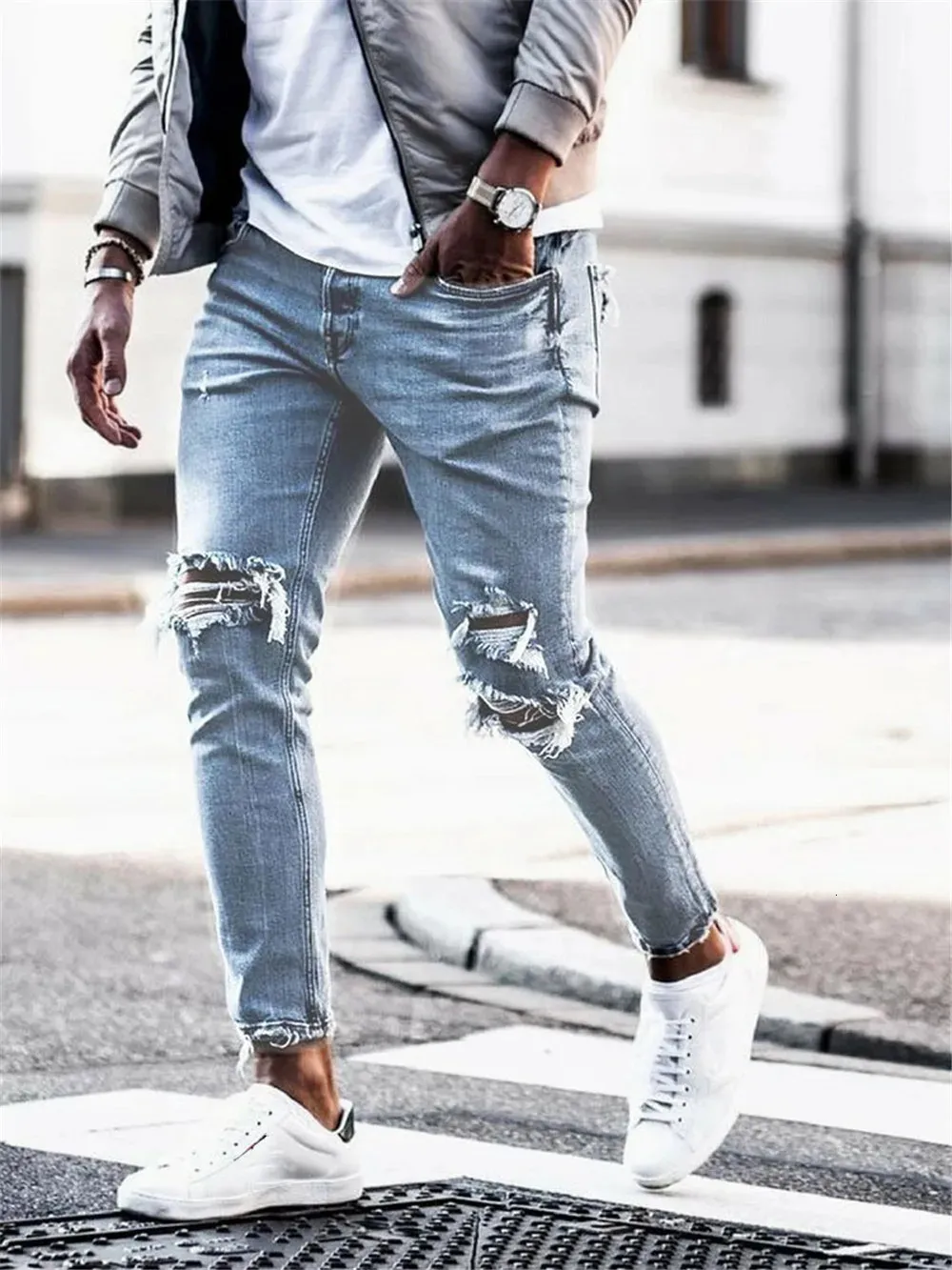 Ljusblå mager jeans män streetwear förstörda rippade homme hiphop trasiga modis manlig blyertscyklist ihåliga jean byxor 231228