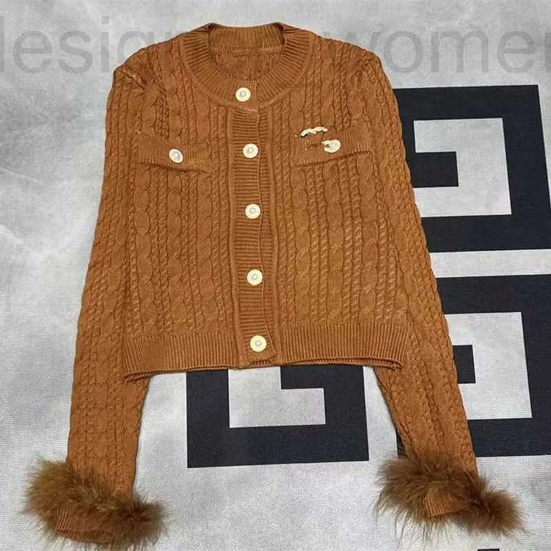 Kvinnors tröjor designer vinter ny stil liten doft rund hals stekt deg vridningar ullhylsa mode stickning cardigan kvinnor hvtk