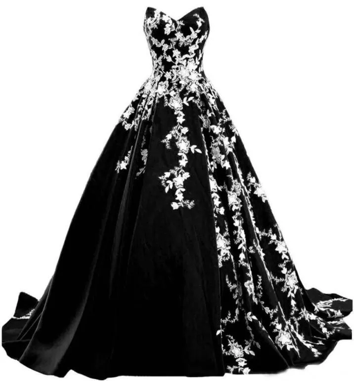 Vintage Gothic Schwarz-Weiß-Hochzeitskleider 2021 Sweetheart Strapless Garden Country Bridal Brautkleider Sweep Plus Size Bride3107289
