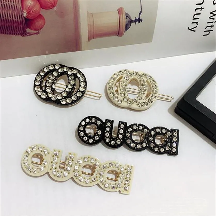 2022 Nuove lettere di cristallo Fashion Designer Clips Clips Barrette Classic Girls Hair Jewelry Accessori295C