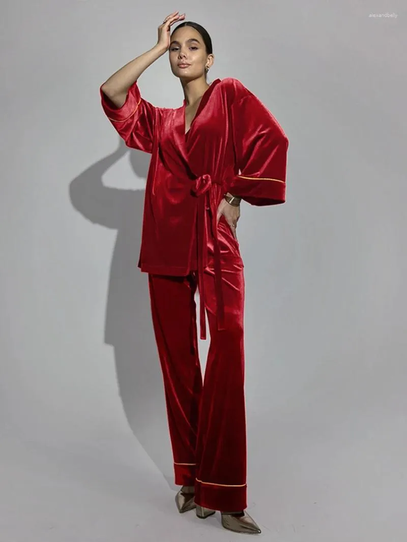 Damska odzież sutowa Marthaqiqi czerwone koszulki nocne garnitur seksowne w szyku w szyku w denku długim rękawie koronki w piżamie spodnie ciepłe panie koszulki nocne set