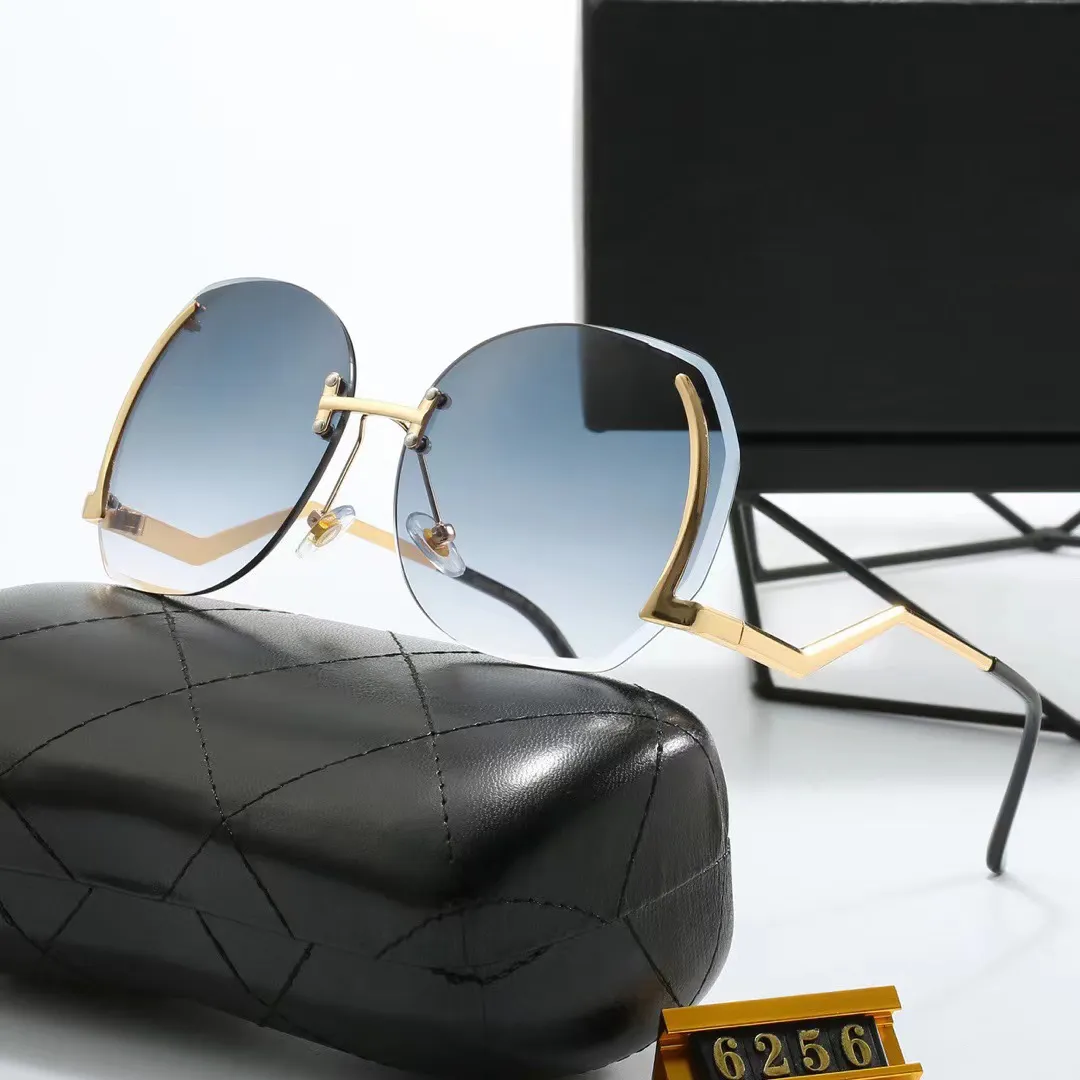 Retro Polarized Square Sunglasses for Women Classic Driving UV400 Protection Amazon.com: MEETSUN Polarized Sunglasses for Men Women  main image 2