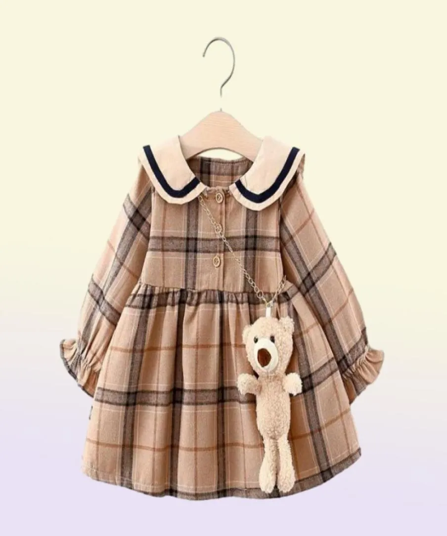 2020 Fall Newborn Baby Girl Dress Clothes Toddler Girls Princess Plaid Birthday Dresses For Spädbarn Babykläder 02Y Vestidos279Q72372690