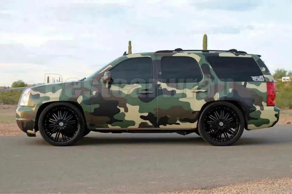 Stickers Grote militaire groene camo vinyl voor auto -wrap met luchtafgifte / luchtbel gratis camoufalge voor vrachtwagenbootafbeeldingen Coating 1.52X30