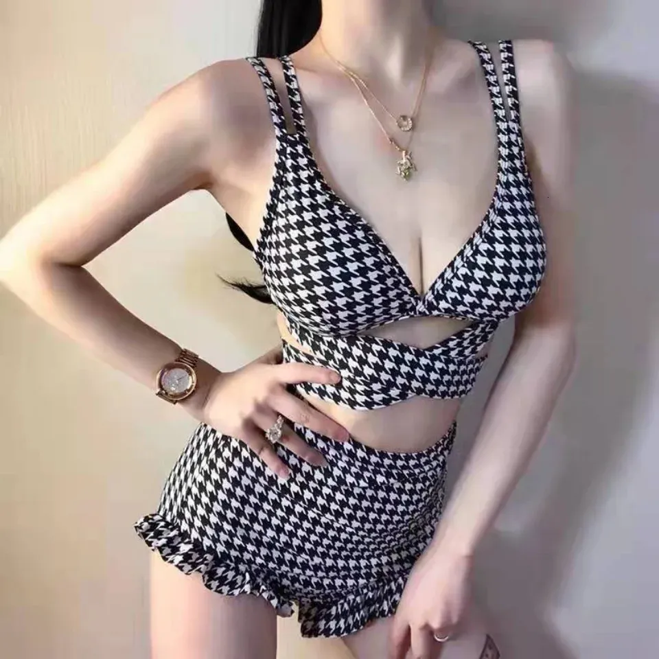 Plaid Badmode Dames Korea 2023 Ster Dezelfde Swim Bikini Hollow Out Cross Bandjes Sexy Badpak Vrouwen Bikini Pak 231227