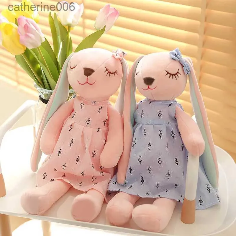 Animais de pelúcia de pelúcia Kawaii Long Ear Rabbit Plush Toys Baby Sleep Comfort Dolls Stuffed Soft Animal Toys Lovely Rabbit para crianças Meninas 35CML231228