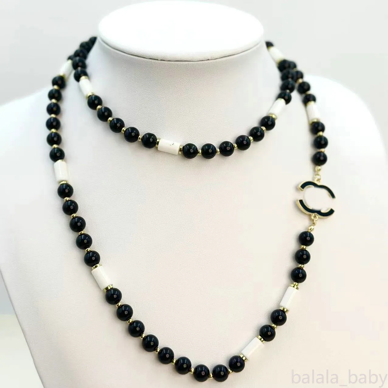 Collier de créateur de perles pour femmes, bijoux de luxe, pendentif en perles, lettre pull, chaîne, cadeau de fête