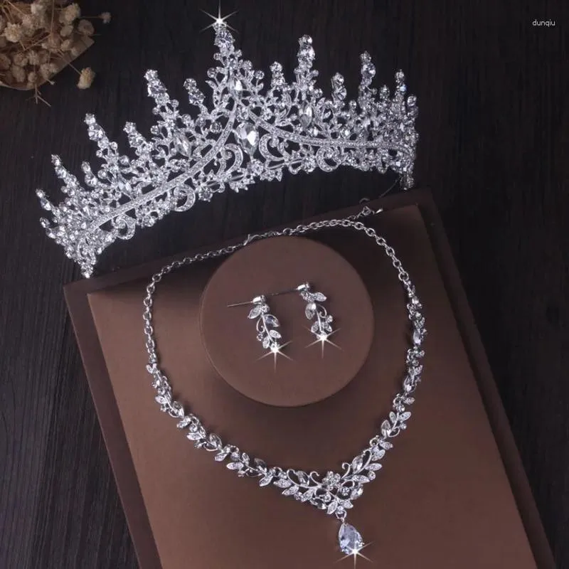 Brincos de decote Conjunto de flores de cristal barroco para mulheres Tiaras Crown Sets
