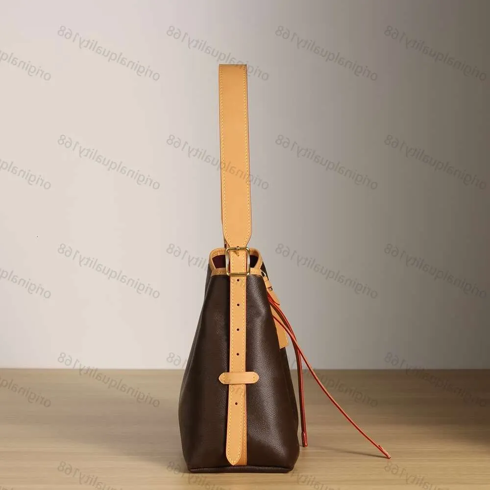 22 Kleine Handtaschen für unterwegs, europäische Original-Luxus-Designer-Umhängetasche, große Kapazität, Echtleder-Tragetaschen, klassische Blumen-Tragetaschen, Einkaufstasche M46230