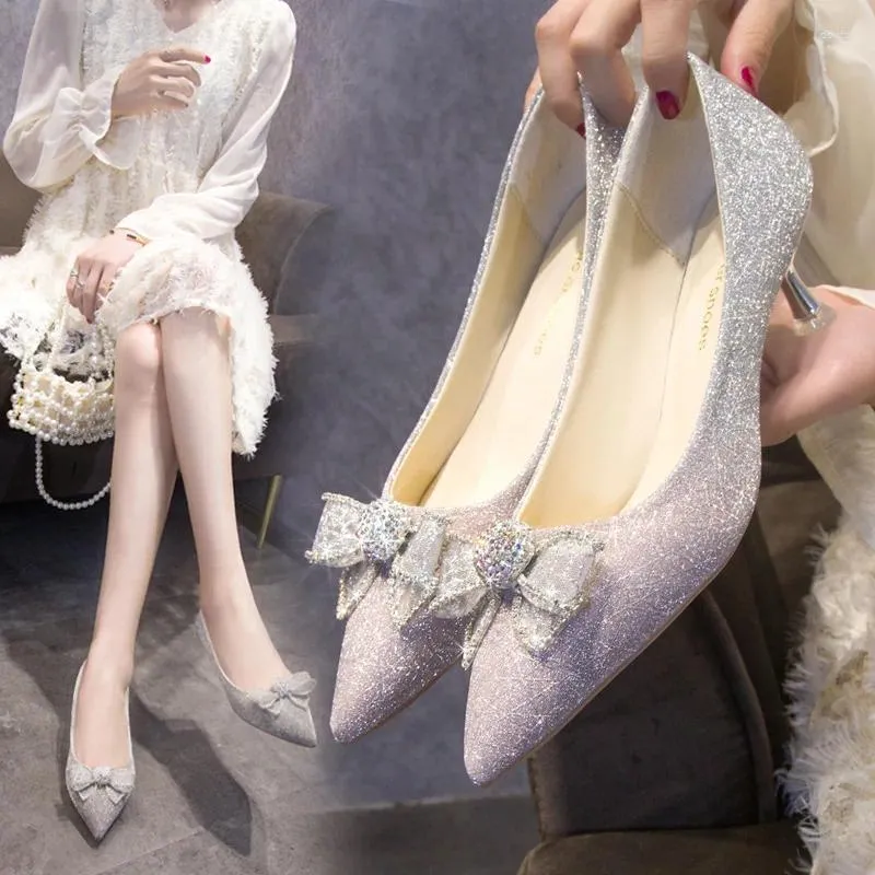 Dress Shoes 2023 Celebrity Bling Crystal Bow-knot Pumps Woman Sequined Cloth Talons Hauts Glitter Pointed Toe Thin High Heels Women