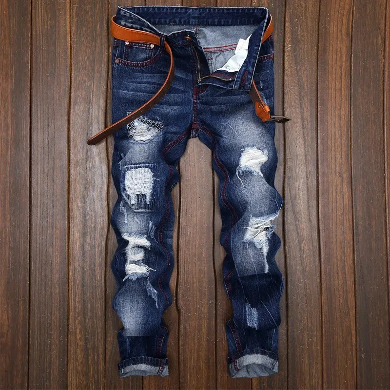 Jeans hommes déchirés de denim pantalon de haute qualité s le célèbre marque célèbre moto plus taille 231227