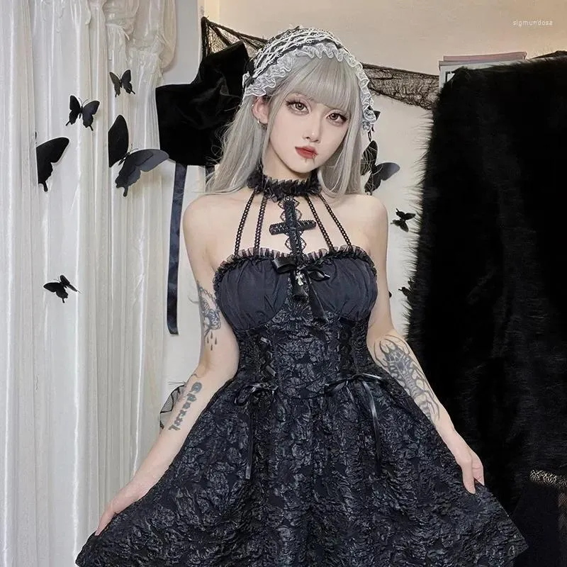 Günlük elbiseler moda goth karanlık alışveriş merkezi elbise kadınlar fransız siyah seksi kabarık kısa bahar yaz sıska tatlı mini a-line vestidos robe