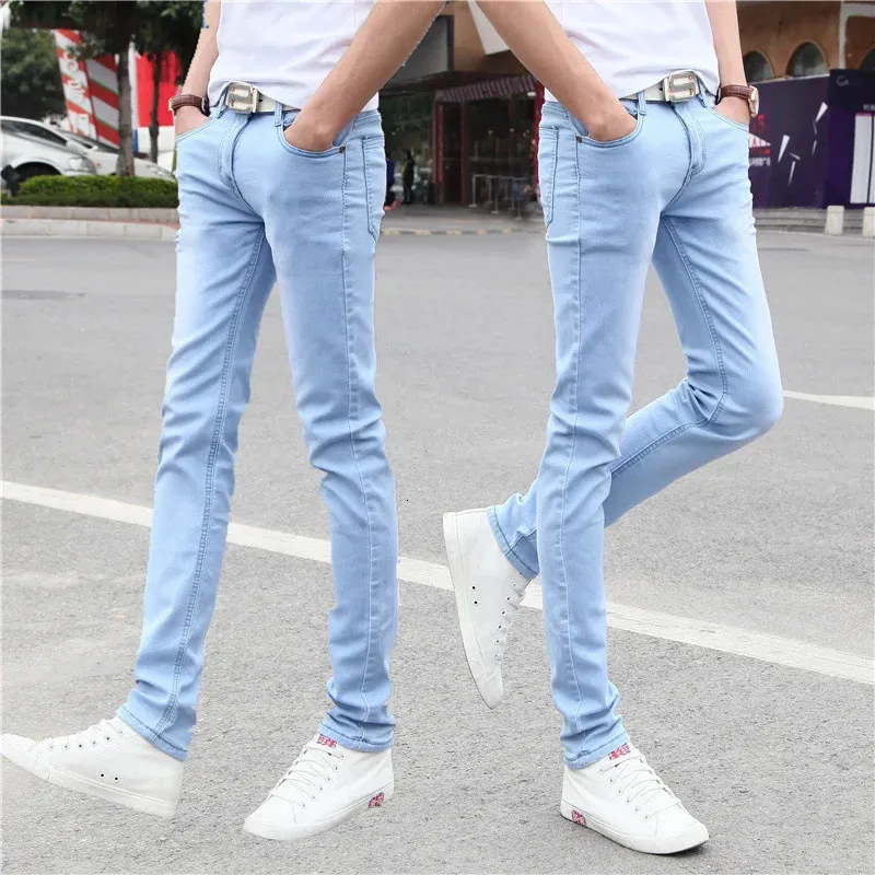 Homens verão estiramento jeans retos moda coreana magro ajuste pequeno pé apertado baggy para homens cintura elástica calças jeans 231228