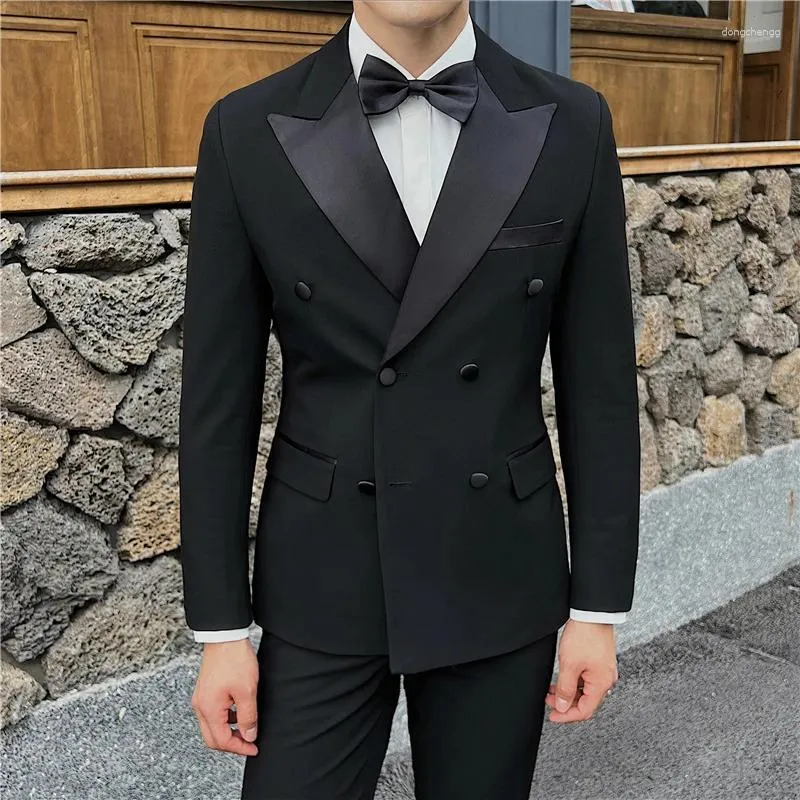 Fascia shop abito uomo