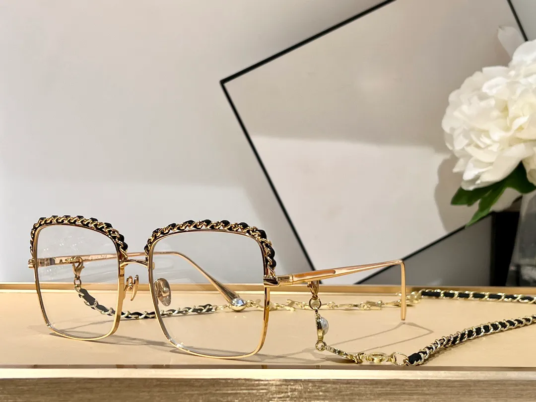Luxury Metal Frame Sunglasses For Women UV400... From  display picture 2