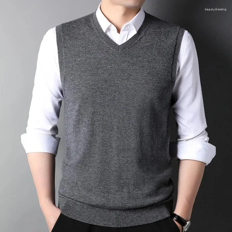 Men's Vests MACROSE Man Wool V-neck Collar Solid Vest Sleeveless Basic Knitwear Sweater Korean Style Casual Pullover