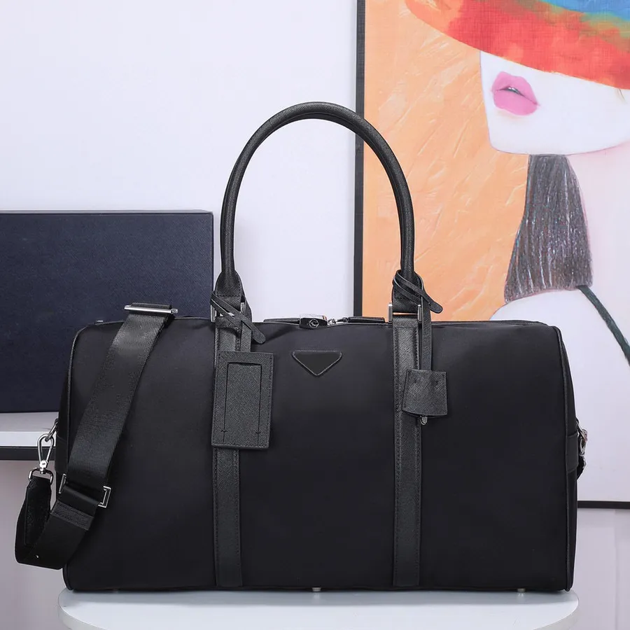 Borsone da uomo di alta qualità Borsa da viaggio tripla in nylon nero Borse da viaggio con manico da uomo Borsa da lavoro da uomo con tracolla Recensioni entusiastiche