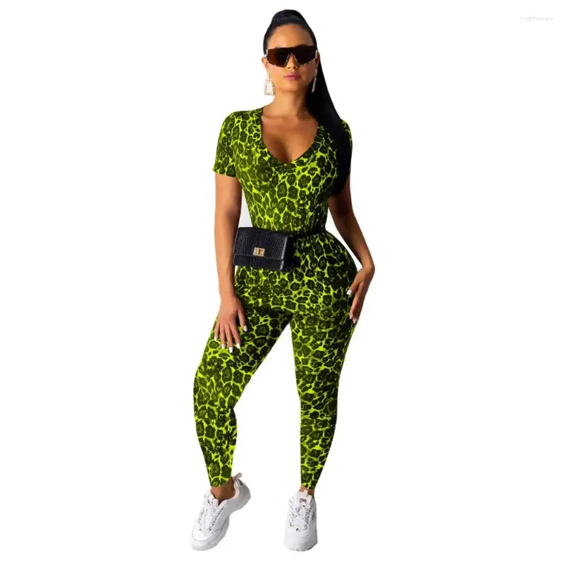 Kvinnors tvådelar Pants 2023 Autumn Women Leopard Print Kort ärm T-shirtdräkt Set Sexig fest Tracksuit outfit Sporting Overalls