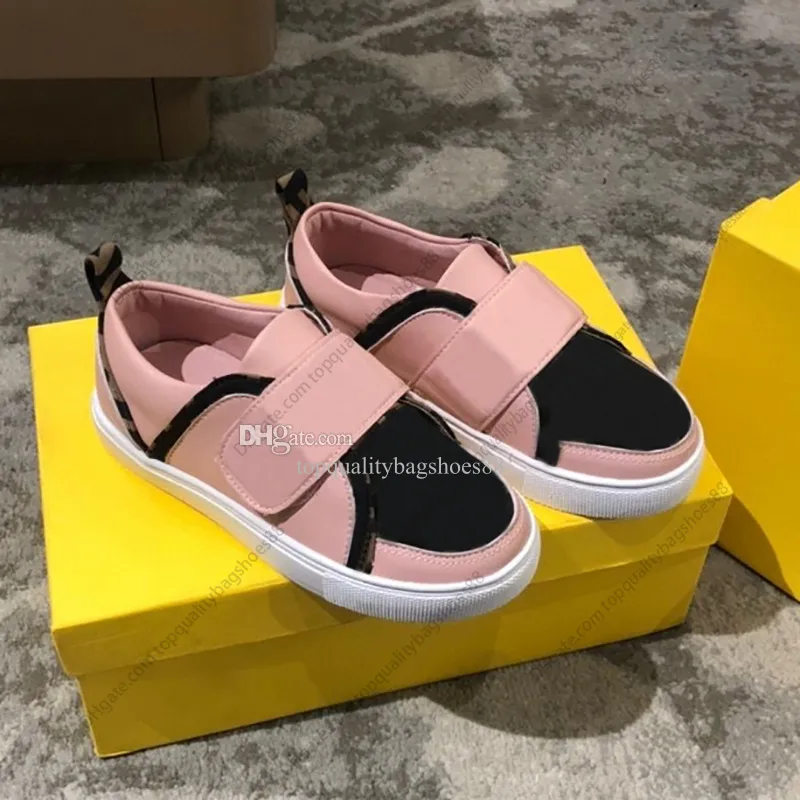 New Casual shoes Black pink white leather unisex junior sneakers letter Casual joker children sneaker