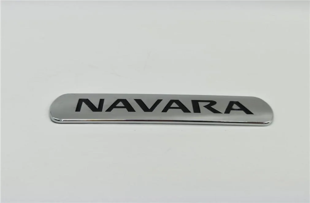 Para Nissan Navara placa trasera con logotipo emblemas Frontier Pickup D21 D22 D23 D40 puerta lateral placa de identificación cromada 8662400