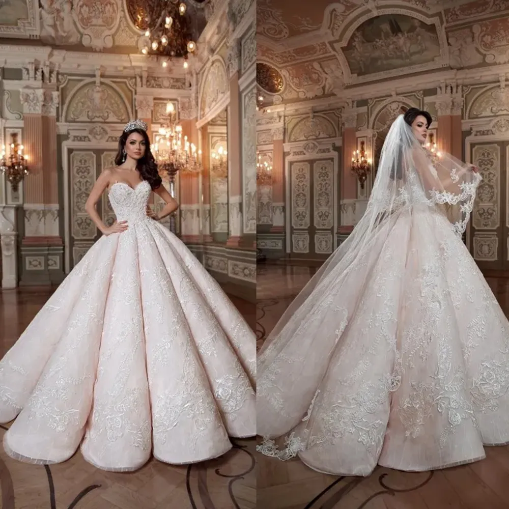 Oszałamiający Brak 2024 Róż różowy sukienki ślubne Królowa Sweetheart Satynowa długość podłogi koronkowa Koronka wykonana przez Quinceanera Bridal Ball suknie