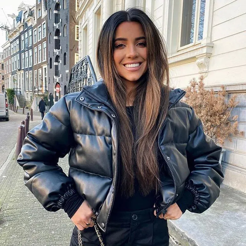 Winter Warm Dicken PU-Leder Mantel Kurze Parkas Mode Schwarz Baumwolle Gepolsterte Dame Unten Jacke Elegante Zipper Kleidung 2023 231228