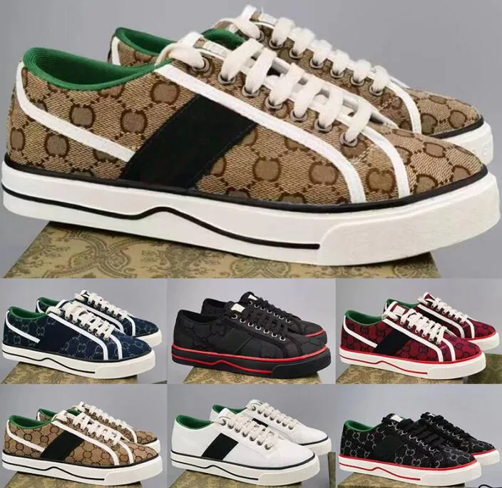 Scarpe da donna da uomo Sneakers Bee Ace Scarpe casual basse con scatola Scarpe da ginnastica sportive Designer Tiger ricamato Nero Bianco Strisce verdi da jogging Donna meravigliosa zapato ZTHM