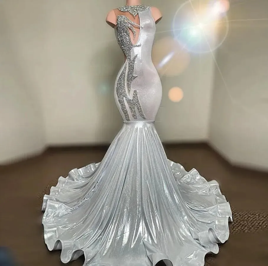 knee length dresses for ladies Serene Hill 2025 Arabic Gray Decorative Halter Mermaid Luxury Dubai Ev –  SERENE HILL