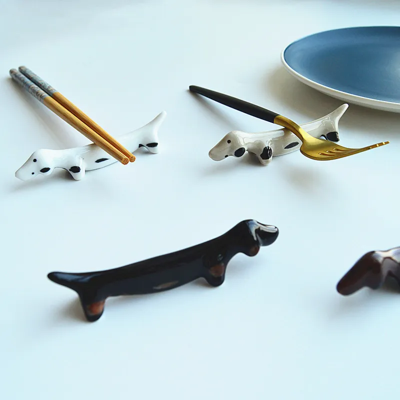 Японский мультяшный подставка для палочек для еды, керамическая подставка для палочек для собаки, нож, вилка, держатель для ложки, держатель для ручки, креативный декоративный стол