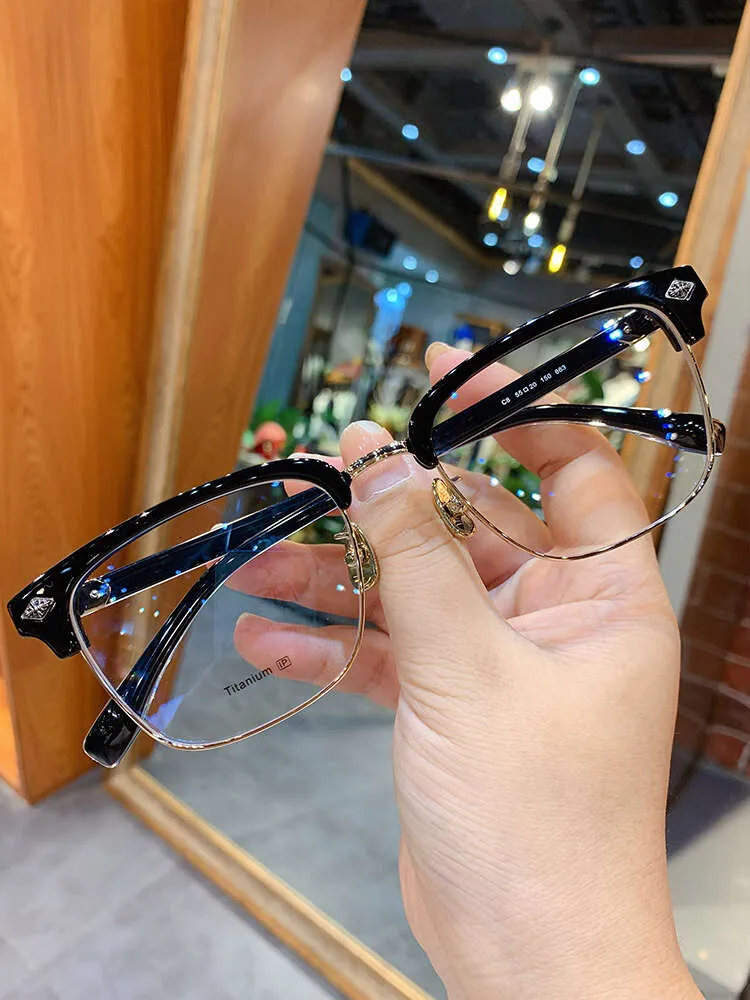 Designer ch Cross Glasses Frame Chromes Märke Solglasögon Halv Retro för män Kvinnor Ultra Light Titanium Myopia Flat Heart Luxury Högkvalitativ glasögonramar Pwdr