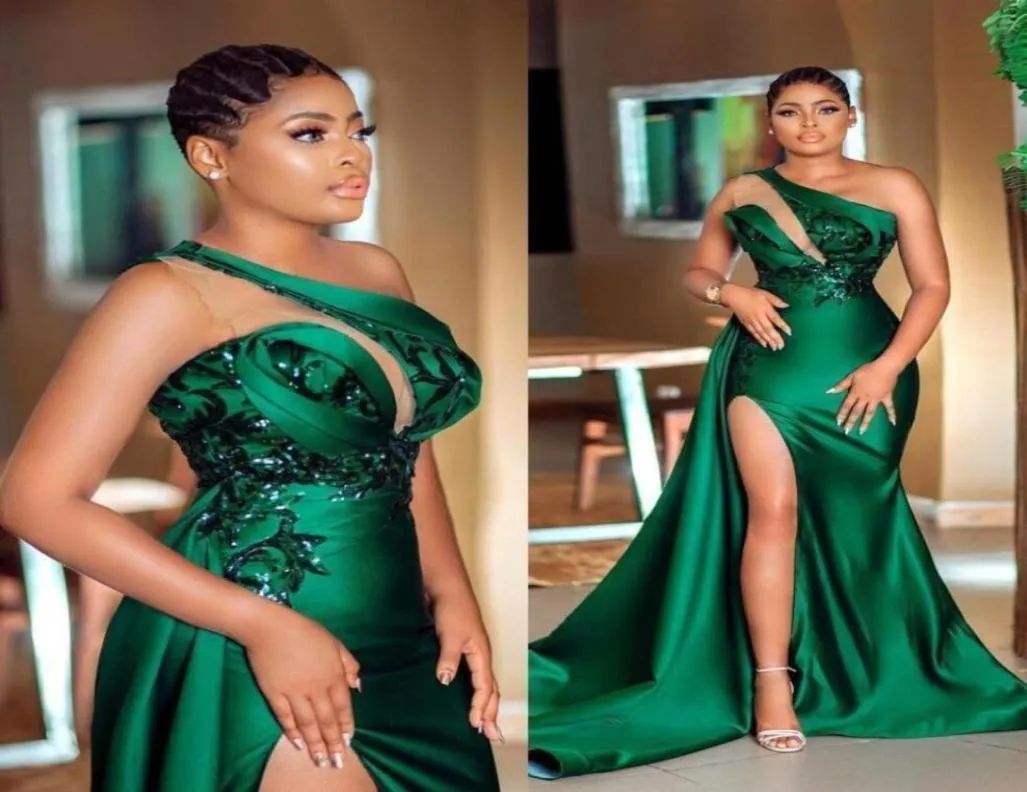 2023 Hunter Green One Shoudler Neckline فساتين وصيفات الشرف العالية مقسمة طويلة تمسح Vestidos de Fiesta Aso Ebi Maid of Ho9356986